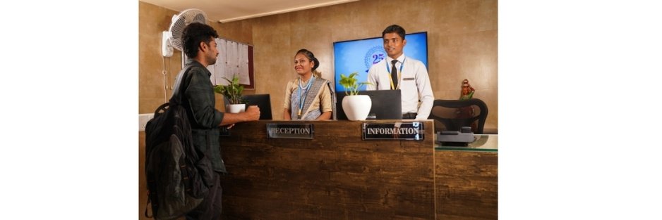 hotel management students at regency college