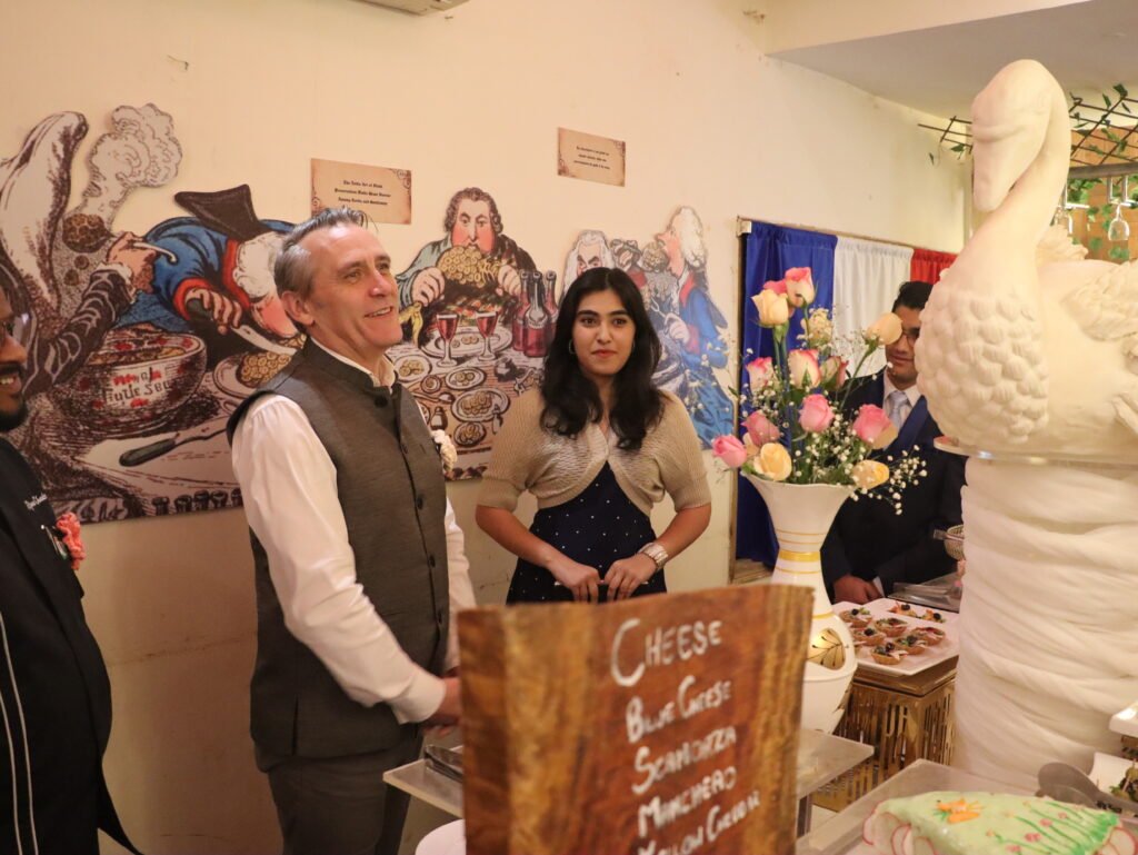 Top hotel management degree college in india